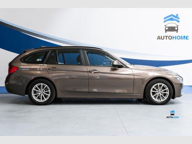 BMW Serie 3 318 d Touring (0.0) 2015, foto 8