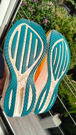 Zapatillas running Saucony Triumph 20 talla 42.5