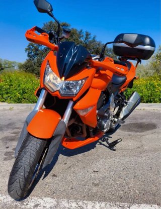 Kawasaki Z1000 Naked.