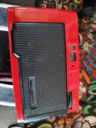 Fotocamera Minolta Hi-Matic GF Rossa