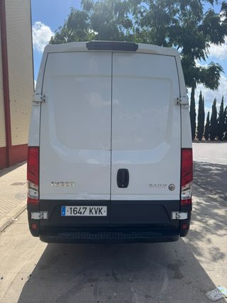 Furgoneta Iveco Daily 2019