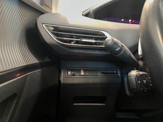 Peugeot 5008 2021, foto 16