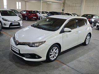 Toyota Auris 1.8 140H Hybrid Active