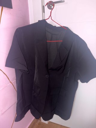 Blazer Shein negro sin estrenar