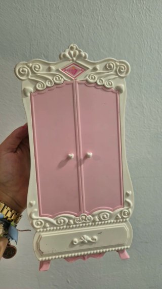 Barbie Princesa con Armario