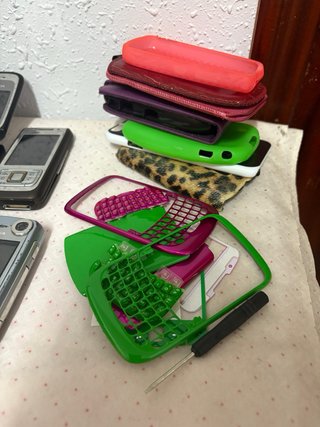 Lote móviles antiguos Nokia, Samsung, Blackberry
