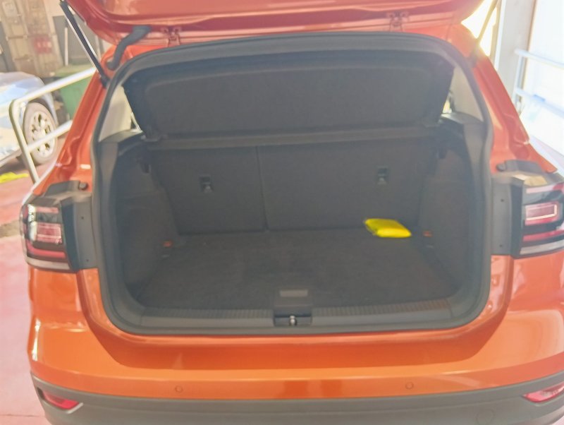 Volkswagen T-Roc Edition 1.0 TSI (2021) 2021, foto 7
