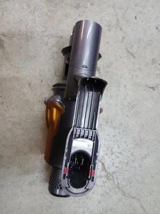 Dyson V12 Detect Slim