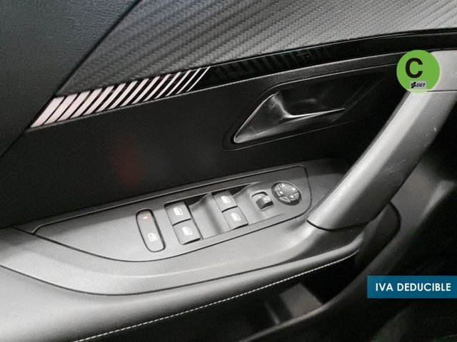 Peugeot 2008 PureTech 130 S&S Allure EAT8 96 kW (130 CV)