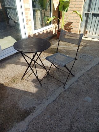 Conjunto Mesa y Silla de Jardín