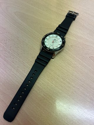 Reloj Marea Negro y Blanco