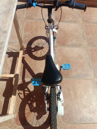 Bicicleta infantil Decathlon superhéroes