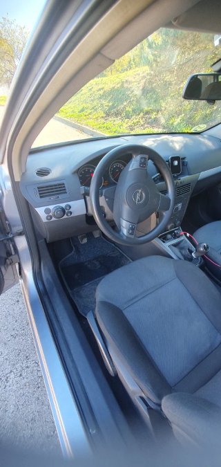 Opel Astra 2005