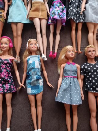 Lote de 14 Muñecas Barbie
