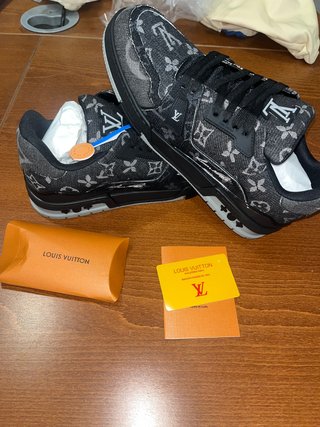 Zapatillas Louis Vuitton Negras