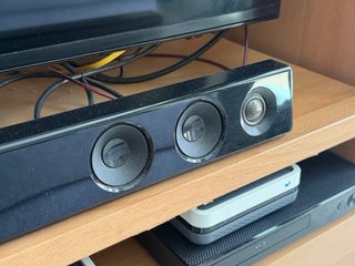 Barra de sonido LG negra, usada en perfecto estado