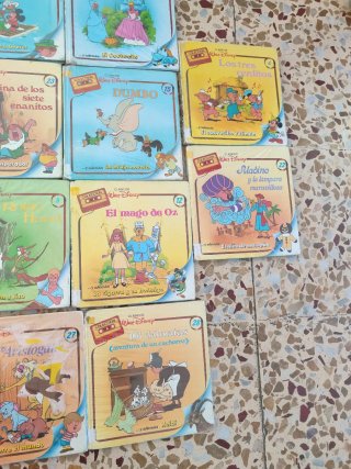 Libros de cuentos clásicos infantiles.
