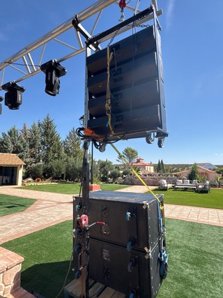Equipo de Sonido Profesional Line Array