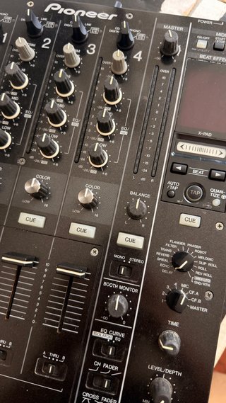 Mixer Pioneer DJM-900nexus