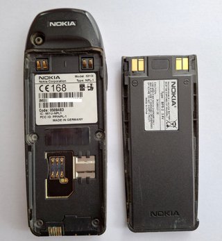 Nokia 6310i (Made in Germany) + accesorios