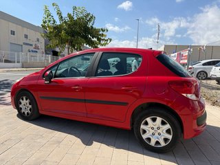 Peugeot 207 2010