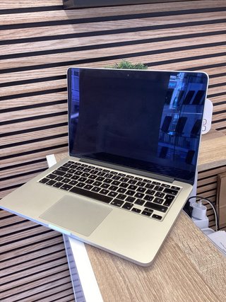 MacBook Pro 2016 13” i5