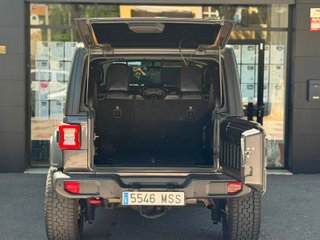 Jeep Wrangler Unlimited 2.0T GME Rubicon 8ATX E6D