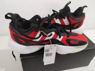 Zapatillas Baloncesto Adidas Trae Young 2