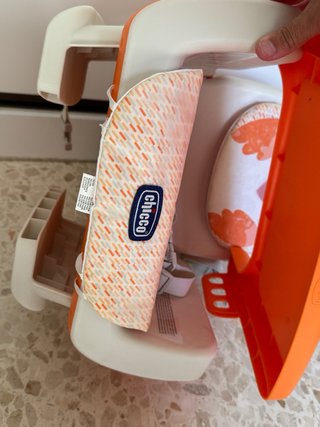 Silla elevador Chicco gallina