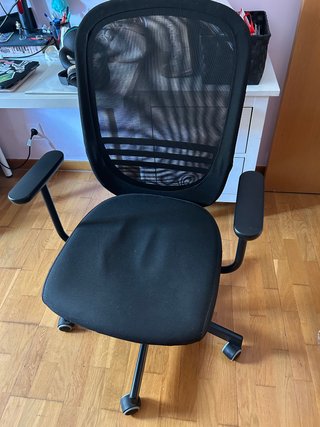 Silla de oficina IKEA FLINTAN con reposabrazos