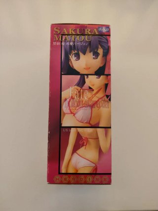 Figura Sakura Matou PVC 1/6 Sin abrir.