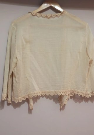 Cardigan con Detalles de Guipur