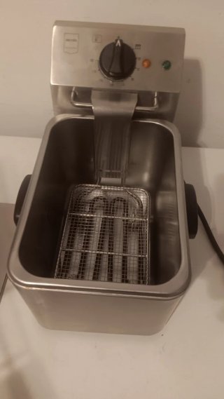 Freidora Eléctrica de Acero Inoxidable