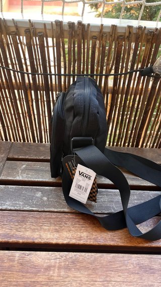 Bolso bandolera Vans negro