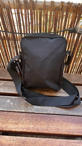 Bolso bandolera Vans negro
