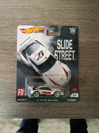 Hot Wheels '20 Toyota GR Supra FD