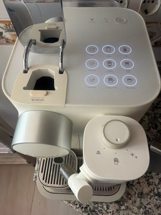 Cafetera Nespresso De’Longhi gran lattisima