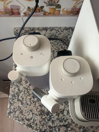 Cafetera Nespresso De’Longhi gran lattisima