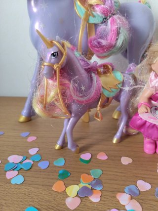 Accesorios Barbie.