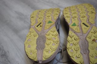 Zapatillas Trail Running Brooks Cascadia