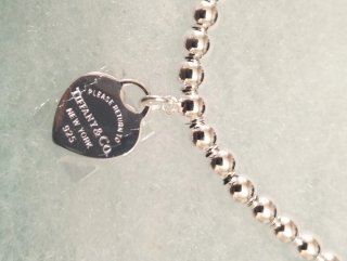 Bracciale Tiffany & Co. cuore rosso argento