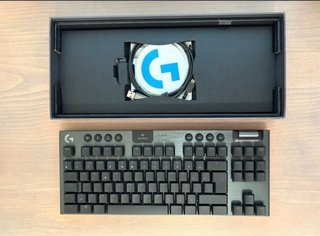 Teclado Logitech G915 TKL