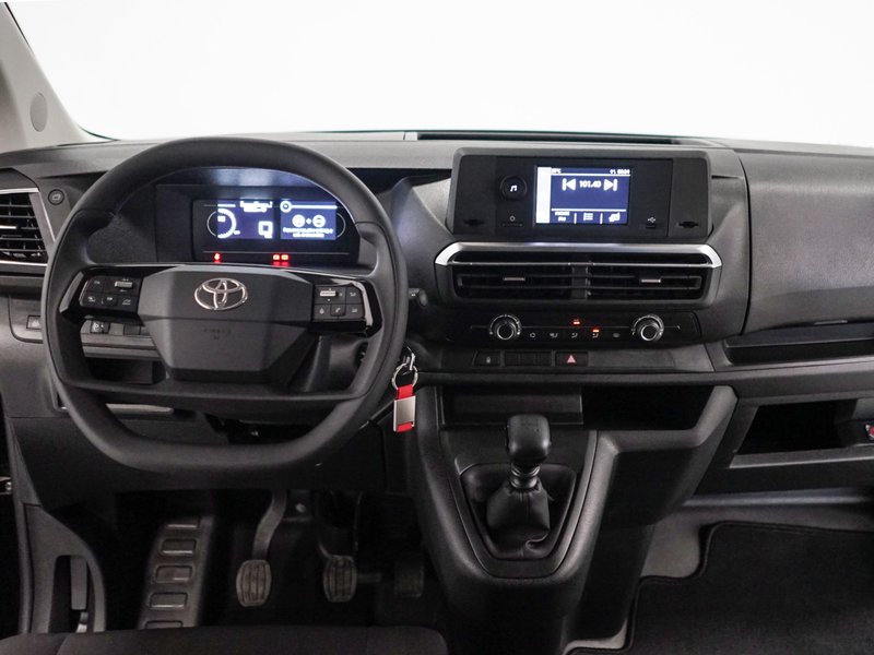 Toyota Proace 2025, foto 8