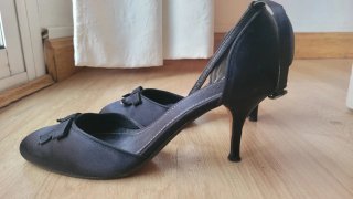 Zapatos de tacón negros