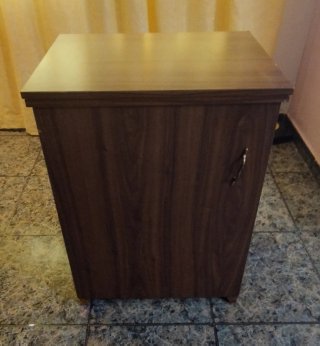 Mueble para máquina de coser y maquina de coser
