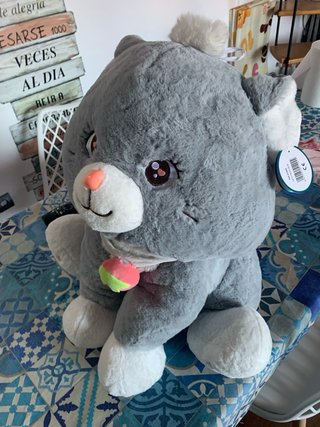 Gato de Peluche Gigante