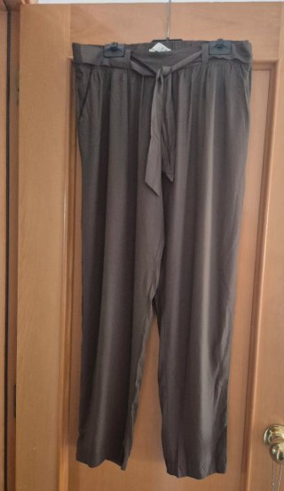 Pantalón kaki Talla L