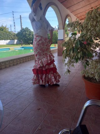Dos trajes de flamenca