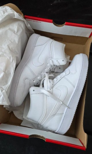 Nike Ebernon Mid Blancas Talla 38, nuevas!