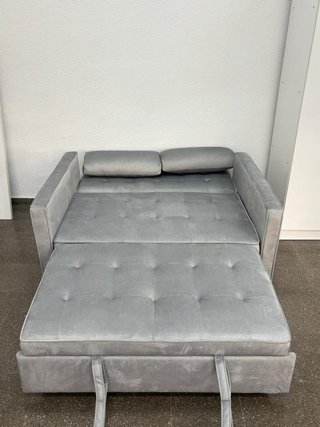 Sofá Cama Gris de Terciopelo